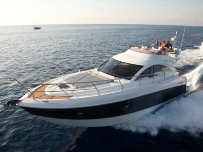 Flyer Grand Turismo 49: Η ναυαρχίδα